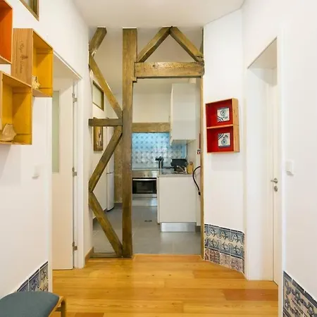 Apartment Jp39 - Baixa 18th Century Tiles With 2 Bdr!